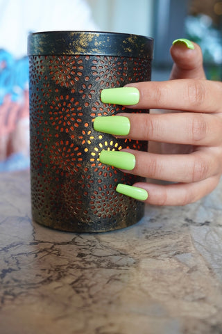 Gel polish • Mint Green • No. 02