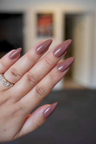 Gel polish • Crunch Brown • No. 13