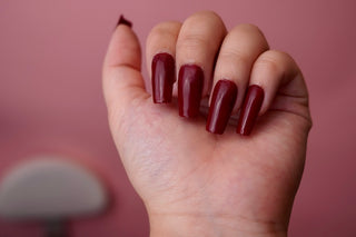 Gel polish • Red Wine • No. 17