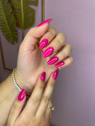 Gel polish • Hot pink • No. 11