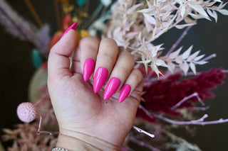 Gel polish • Hot pink • No. 11